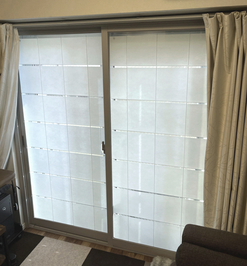 ソリッドガラス、実際の設置画像1